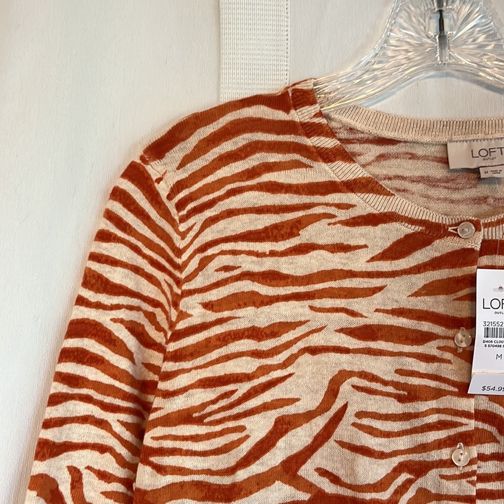 NWT Loft outlet l/s animal print sweater